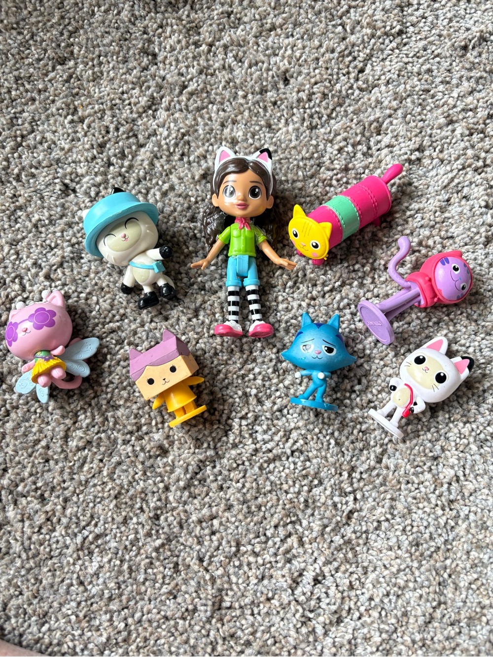 Gabby's Dollhouse Mini Figures Lot